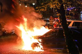 Elektrische auto uitgebrand in Amsterdam Nieuw-West