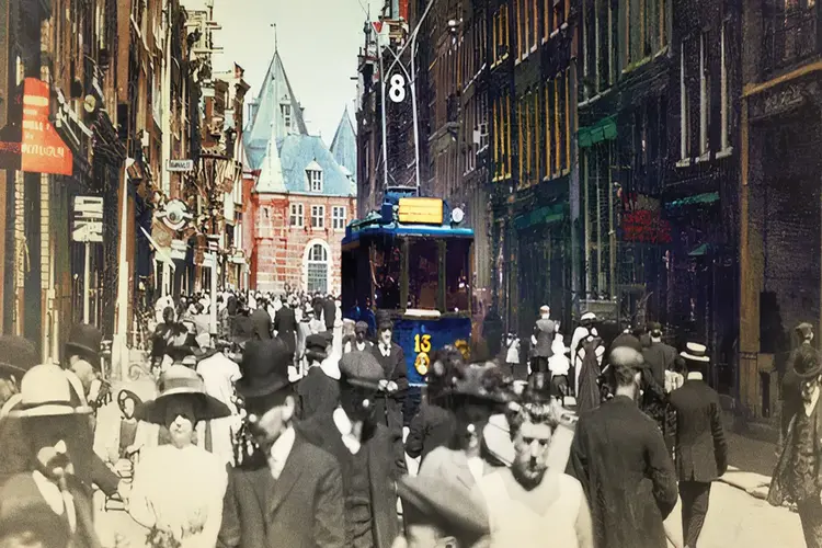 Gemeente Amsterdam, GVB en Eye Filmmuseum maken film Verdwenen Stad gratis beschikbaar