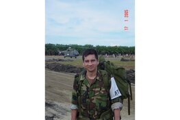 In erecouloir op de Dam: veteraan Raymond uit Amsterdam