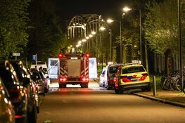 Explosie bij woning aan de Zeeburgerdijk