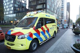 Fietser aangereden op Gustav Mahlerlaan in Amsterdam-Zuid
