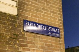 Gewonde na melding steekpartij Papendrechtstraat