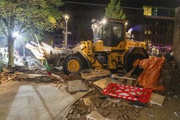 Driehoek Amsterdam: politie ontruimt Roeterseiland