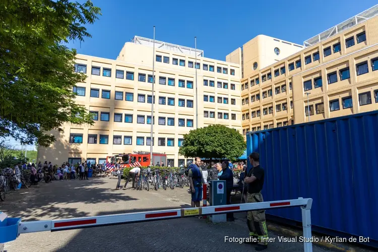 Brandmelding aan Hogehilweg in Amsterdam