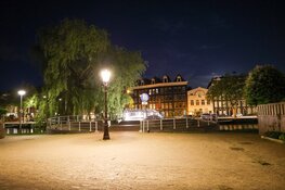 Melding van persoon te water in Amsterdam-Centrum