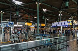 Computerstoring legt vliegverkeer lam op Schiphol