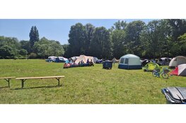 Buurtcamping verbindt Oost in het park