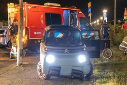 Grootse brandweer-inzet voor te water geraakt autootje