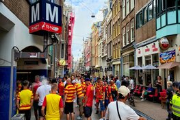 Politie heeft handenvol aan Poolse voetbalsupporters