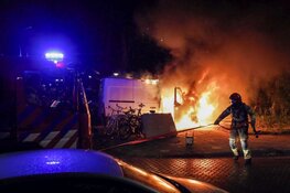 Bestelbus uitgebrand in Amsterdam-West