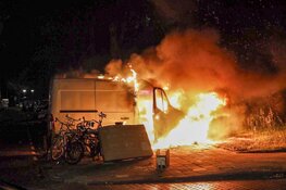 Bestelbus uitgebrand in Amsterdam-West