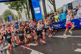 Sterk nationaalveld aan de start van de NN Dam tot Damloop