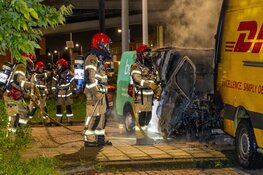 Tien voertuigen zwaar beschadigd na brandstichting Tijnmuiden Amsterdam