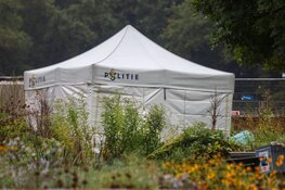 Stoffelijk overschot aangetroffen in Beatrixpark, politie doet onderzoek