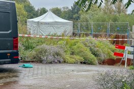 Stoffelijk overschot aangetroffen in Beatrixpark, politie doet onderzoek
