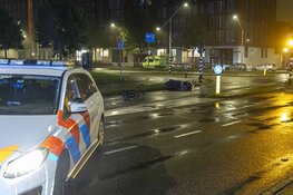 Scooterrijder ernstig gewond bij aanrijding met politieauto