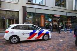 Getuigen gezocht overval winkel Bijlmerplein