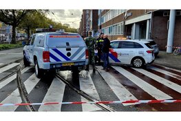 Doos met munitie afgegeven bij hoofdbureau politie Amsterdam, EOD aanwezig