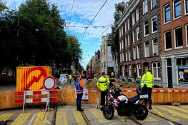 Graafwerkzaamheden Marnixstraat stilgelegd na vondst menselijke botten