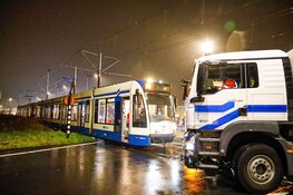 Tram ontspoord na aanrijding op IJburglaan
