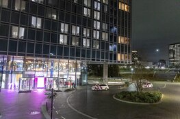 Gewonde en aanhouding bij steekpartij in hotel in Amsterdam
