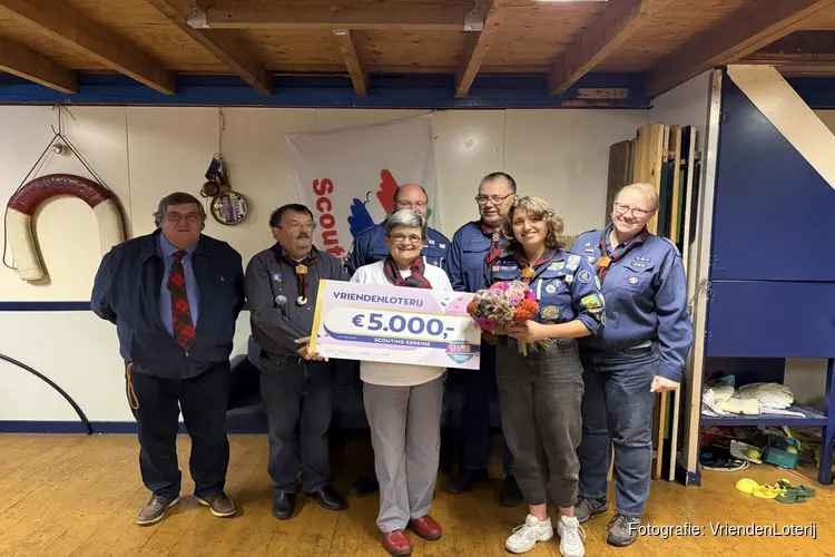 VriendenLoterij steunt Scouting Erskine met 5.000 euro