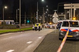 Politie onderzoekt ernstig ongeluk op Piet Heinkade