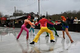 De sterren van Holiday on Ice testen het ijs in Amsterdam