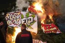 Vreugdevuur Floradorp toch ontstoken