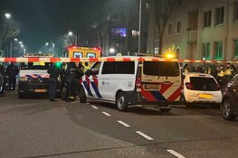 Gewonde bij aanrijding Borneolaan in Amsterdam
