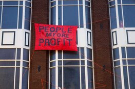 Pand aan Frederiksplein gekraakt