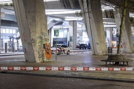 Verdachte verschanst zich op dak van metrostation Amsterdam Noord