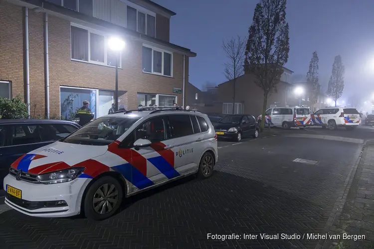 Politie doet onderzoek na melding steekpartij Blauwdasstraat