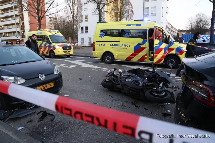 Motorrijder gewond op Osdorper Ban in Amsterdam