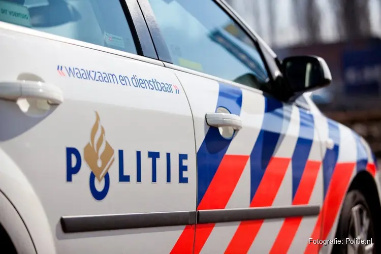 Agenten gestoken bij aanhouding Warnsborn