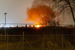 Brand bij Waternet in Amsterdam-Westpoort