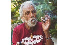 Futurola: Van Amsterdamse Coffeeshop tot Innovatief Rookaccessoiremerk