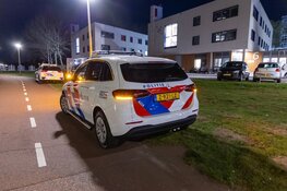 Man gewond bij steekpartij in AZC in Amsterdam