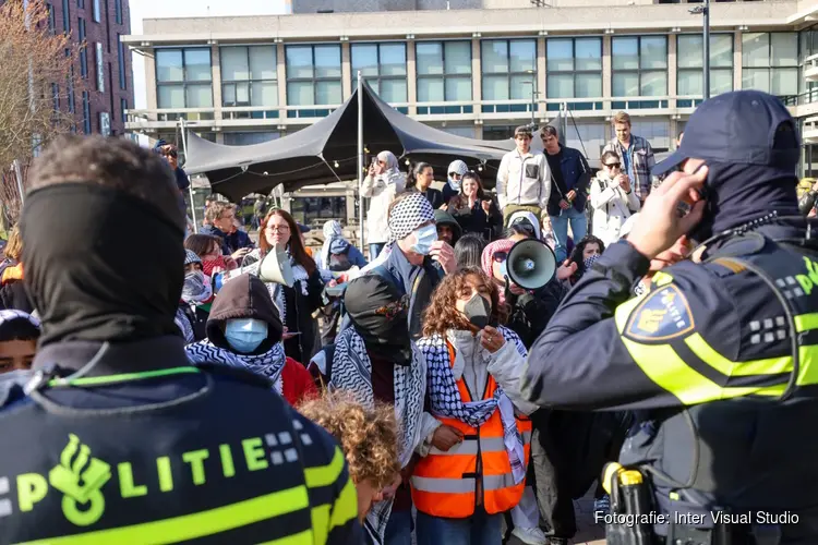 Politie beëindigt bezetting Vrije Universiteit Amsterdam