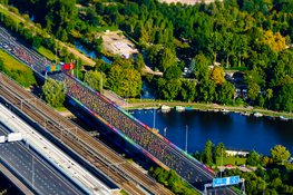 Ayvens hoofdsponsor Run Op de Ring tijdens 750 jaar Amsterdam