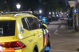 Drie zwaargewonden na steekincident Prinsengracht tijdens Koningsnacht
