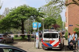 Overleden persoon aangetroffen in water Josef Israëlskade