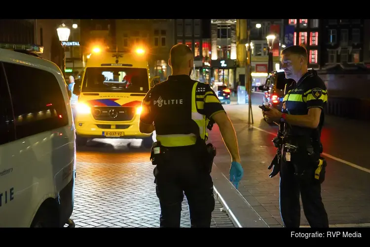 Gewonde na melding schietincident in hartje Amsterdam