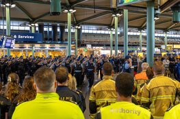 "Schiphol valt stil om te herdenken: twee minuten stilte voor de gevallenen"