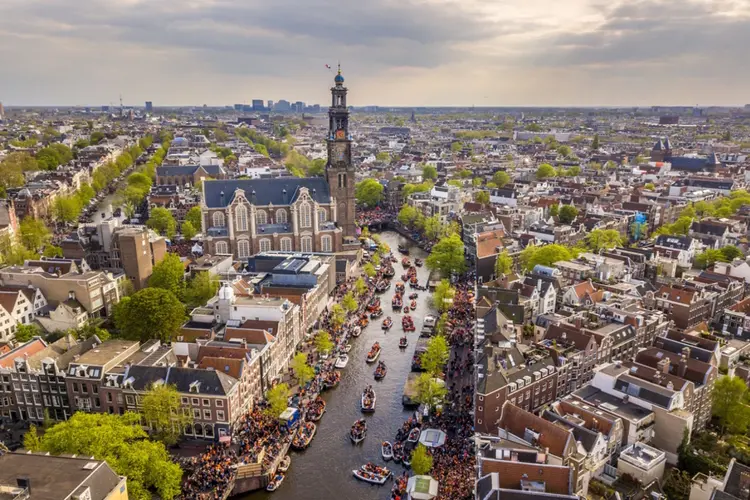 De leukste wijken om betaalbaar en gezellig te wonen in Amsterdam