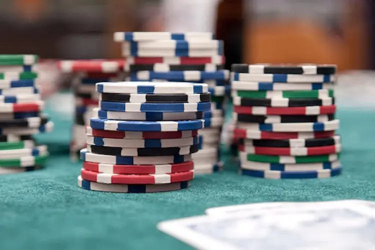 Nederlandse Casino Streamers Trekken Publiek met Grote Winsten en Nog Grotere Persoonlijkheden