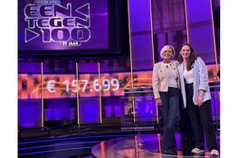 Myrthe uit Amsterdam wint 157.699 euro tijdens jubileumseizoen Postcode Loterij Eén tegen 100
