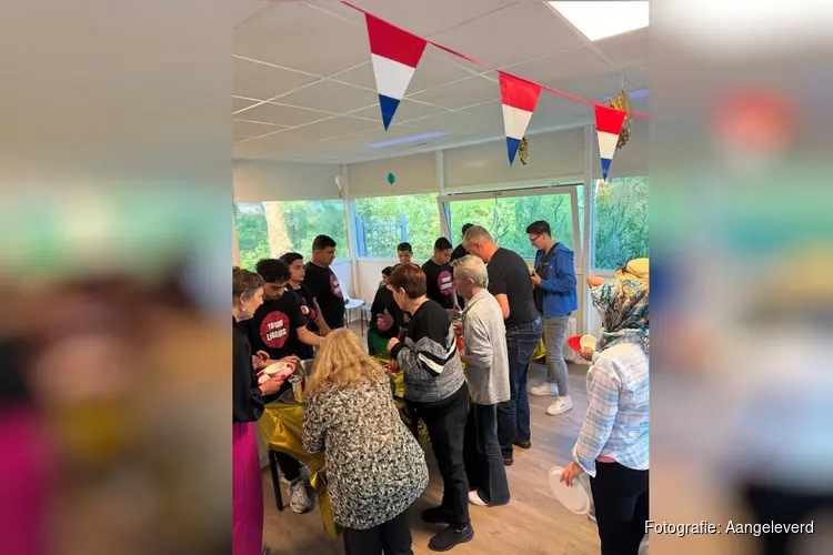 Jongeren brengen wijk samen met verbindende avond