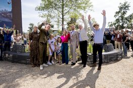 H.K.H. Margarita Prinses de Bourbon de Parme opent pocketpark Houthavens Botanique