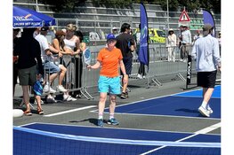 Tennis op de snelweg en een dag vol liefde en plezier: Amsterdam viert 750 jaar